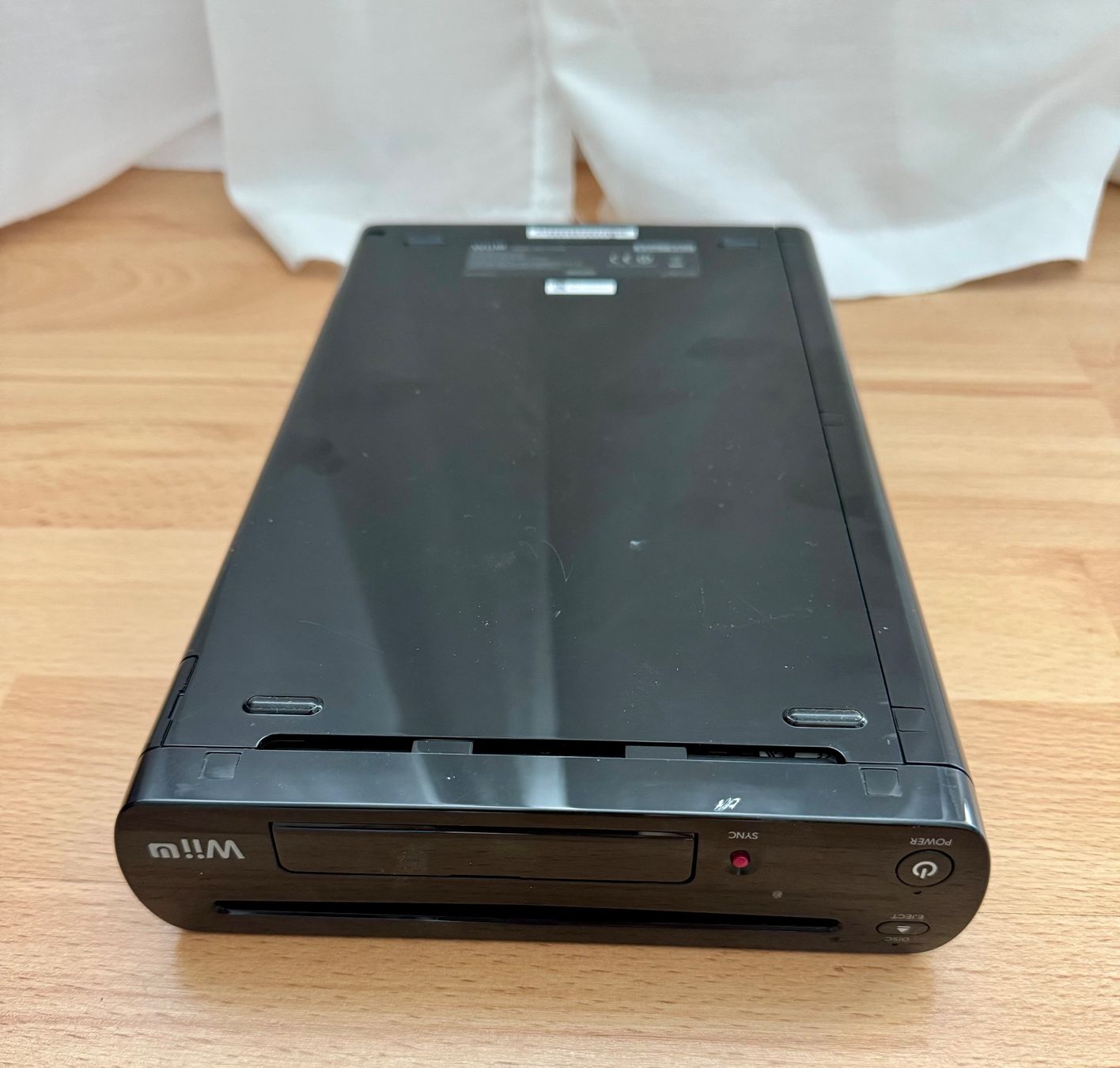 Nintendo Konsolen: Nintendo Wii U 32 Gb no image – Defekt aus Couvet von Aura_aura 1