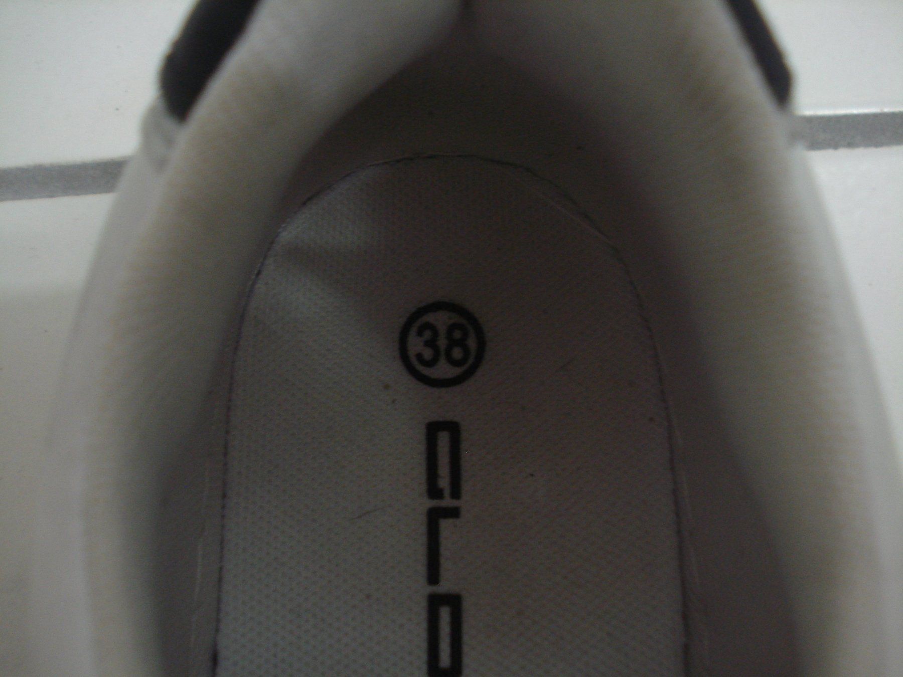 Dosenbach Scarpe da donna: cooler Turnschuh / Freizeitschuh / Sneaker – Nuovo (secondo la descrizione) da Au SG venduto da beanpasa 2