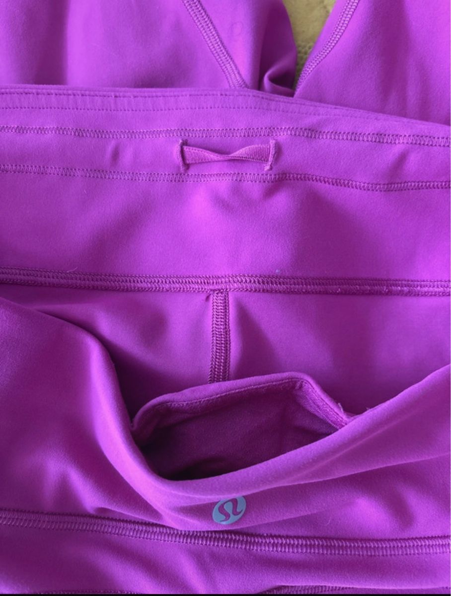 Lululemon Leggings: Lululemon leggins size 16 hot pink – Nuovo (secondo la descrizione) da Basel venduto da mar_q58t 4