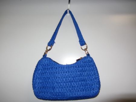 Handtasche geflochten blau mit Reissverschluss neuwertig