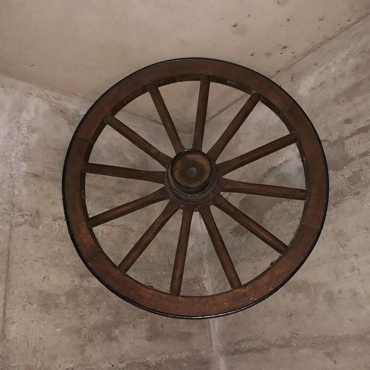 Roue de char avec support en fer | Acheter sur