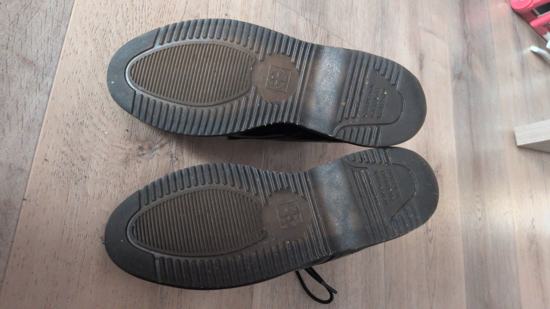 Scarpe da uomo: Dr Martens Emmeline - taille 40 – Usato da Bulle venduto da myerly 3
