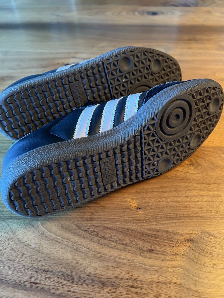 Adidas Damenschuhe: Baskets Adidas Samba 41 1/3 – Gebraucht aus Territet von miryamv 2
