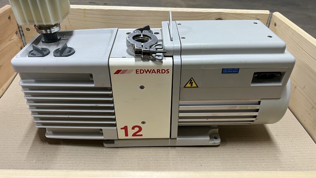 Alle Werkzeuge: Edwards RV12 Vakuumpumpe – Gebraucht aus Zuchwil von dragosmd-maschinen 1