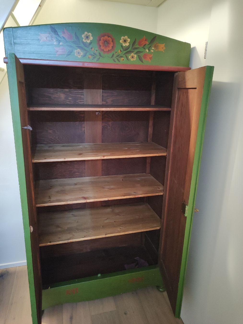 Armoires: Holz Schrank Handbemalt – D'occasion à Zeihen par Helmholtz01 3