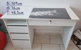 Bürotisch