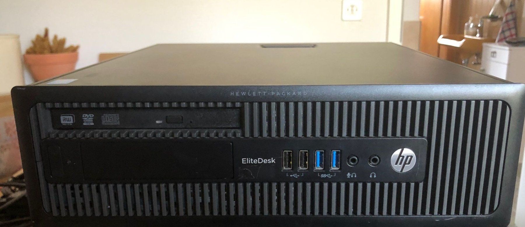 PC: HP Elitedesk 800 G2 i5 SFF – Usato da Hallwil venduto da Fustcomputer