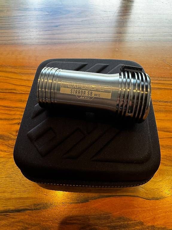 Lampen: Lampe Exposure Lights Strada SB AKtiv – Neu (gemäss Beschreibung) aus La Tour-de-Trême von w.max