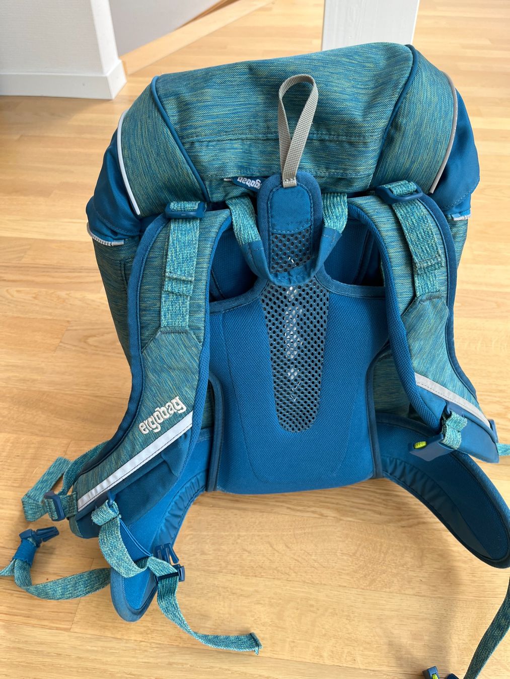 Ergobag Kindertaschen: Ergobag Pack Schulthek Set – Gebraucht aus St. Gallen von macgyverSG 3