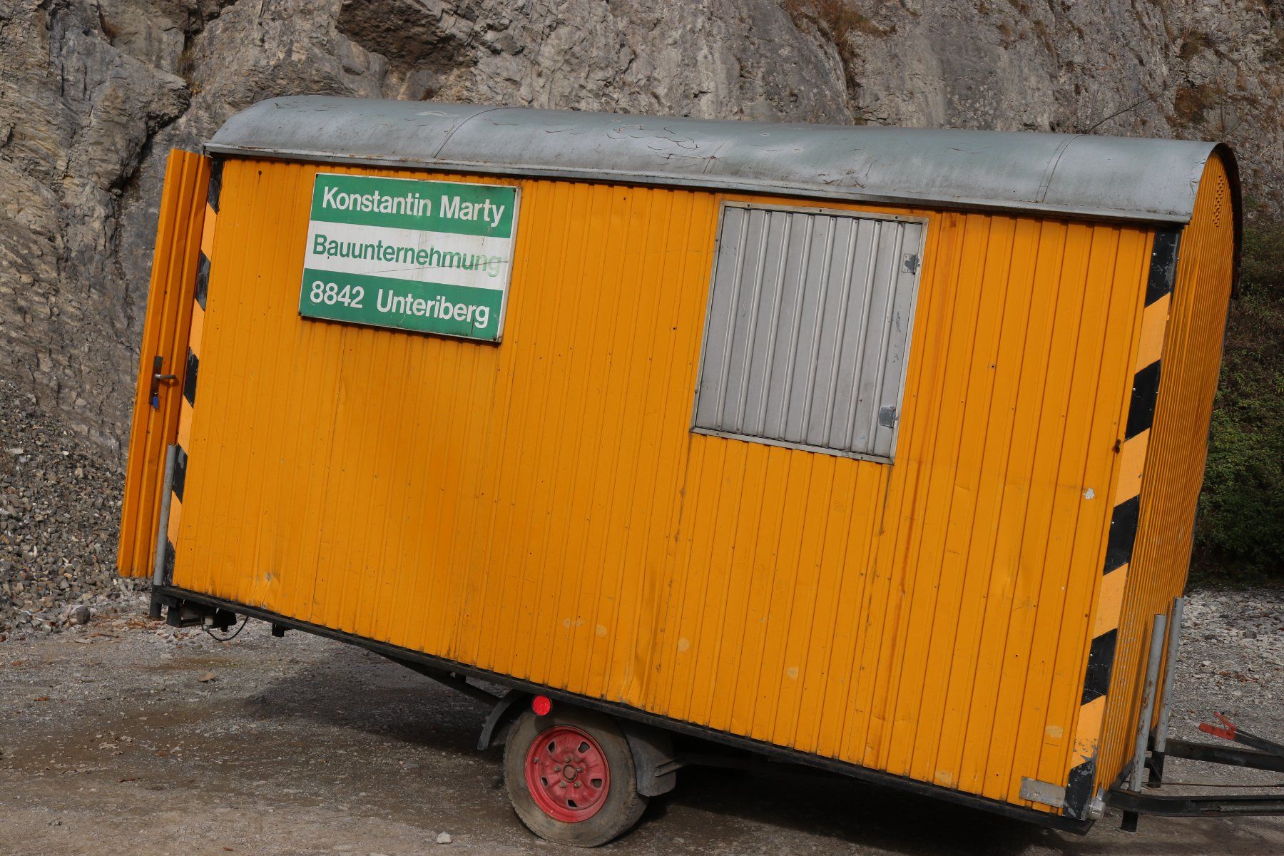 SABU Bauwagen / Baucontainer fahrbar (Gebraucht) in Unteriberg für CHF ...