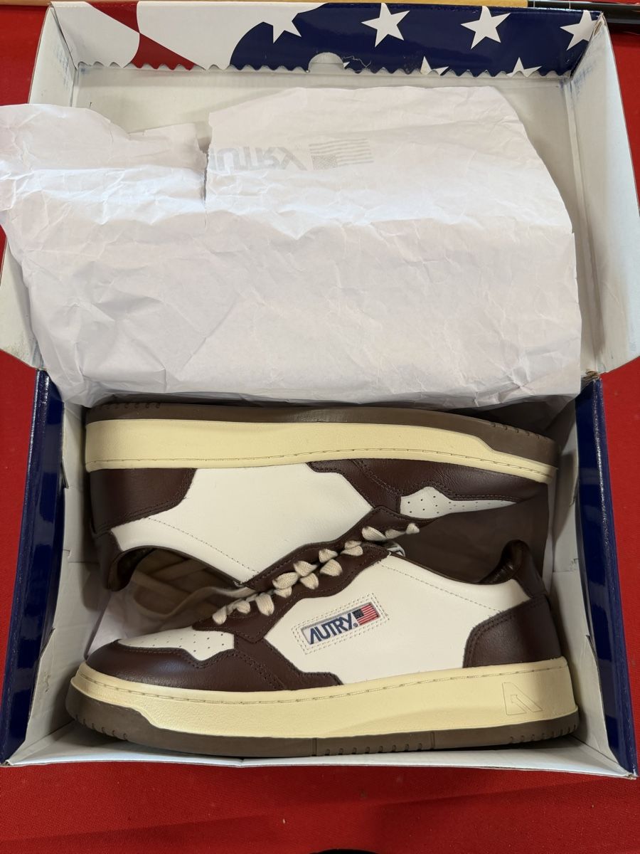 Autry Chaussures hommes: Autry Sneakers Leder  – Neuf avec emballage d'origine à Mels par man_25jx