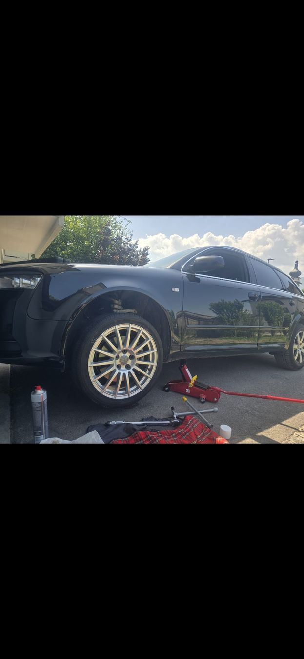 Audi Autos: mit MFK Audi A4 2.0 B7 Sline – D'occasion à Pfäfers par kir_2gft 4