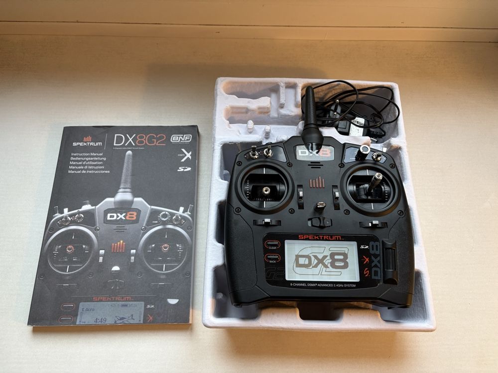 Spektrum DX8 G2 in super Zustand (Gebraucht) in Zürich für CHF 195 ...