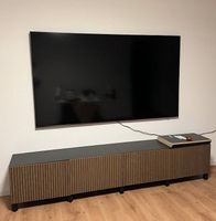 Samsung QE85Q60C 85 QLED 4K UHD Smart TV  Neuwertig