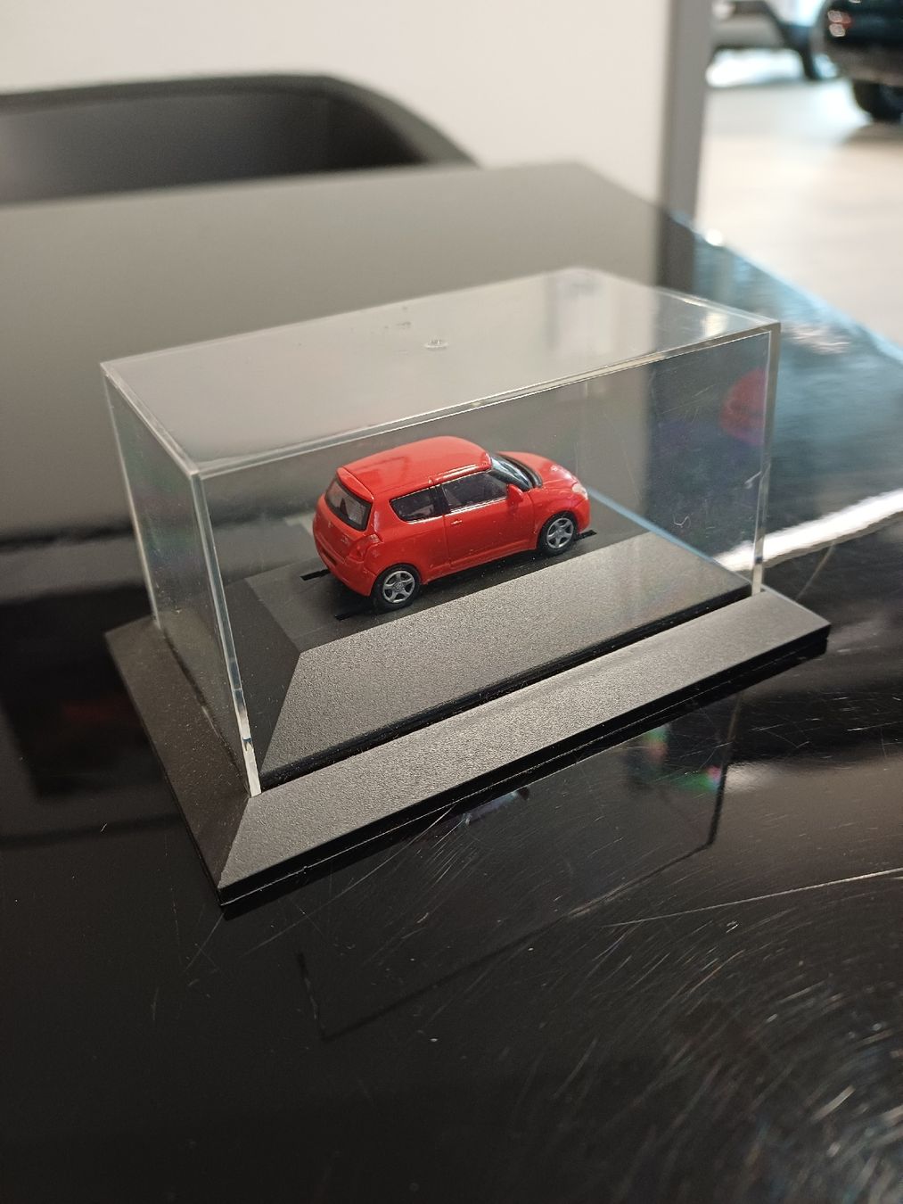 Suzuki Modellini d'auto: Suzuki Swift Modellauto – Nuovo e nell'imballaggio originale da Neuenhof venduto da GarageMatterAG1964 2
