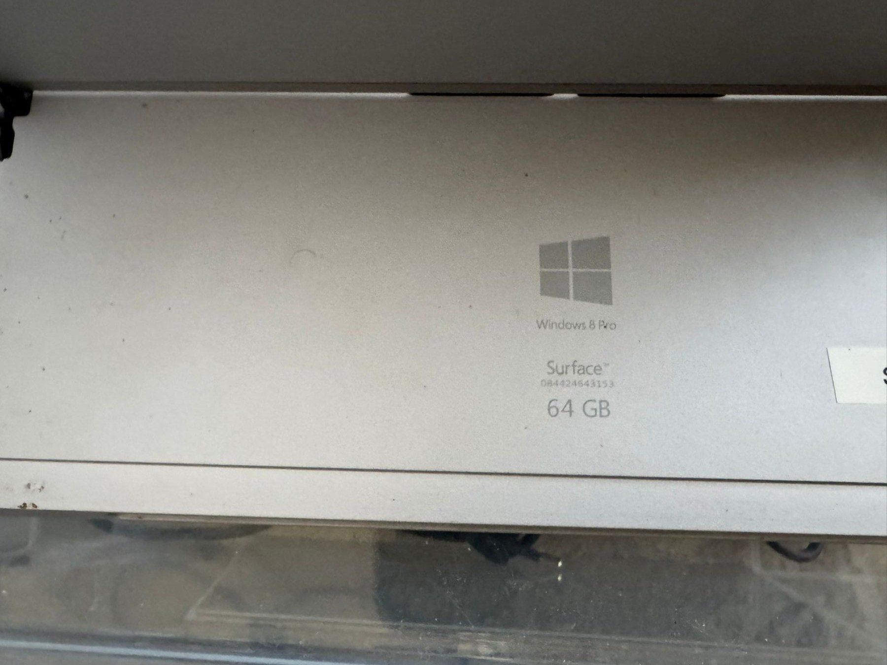 Microsoft Tablet PC:  Surface Pro 3 - 64GB !! Ungeprüft !! – Difettoso da Olten venduto da HoYa01 2