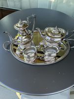 Teeservice versilbert England 4-teilig mit Tablett