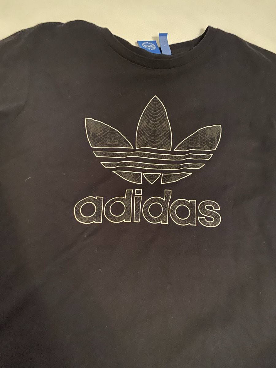 Adidas T-shirt: Adidas Tshirt – Usato da Opfikon venduto da Luis144 1