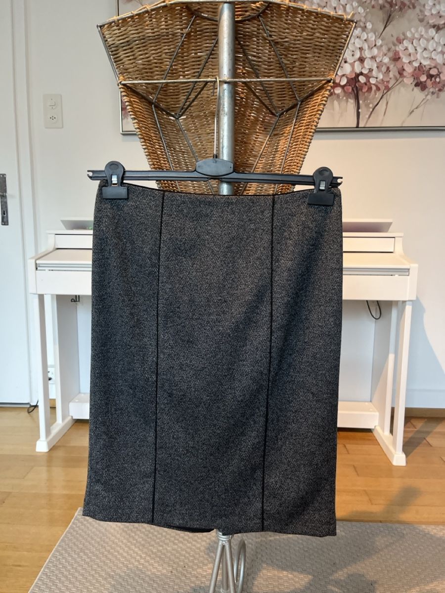 Esprit Gonne: Wollrock, Bleistiftrock, Esprit, grau, 38 – Usato da Solothurn venduto da Bobesch08