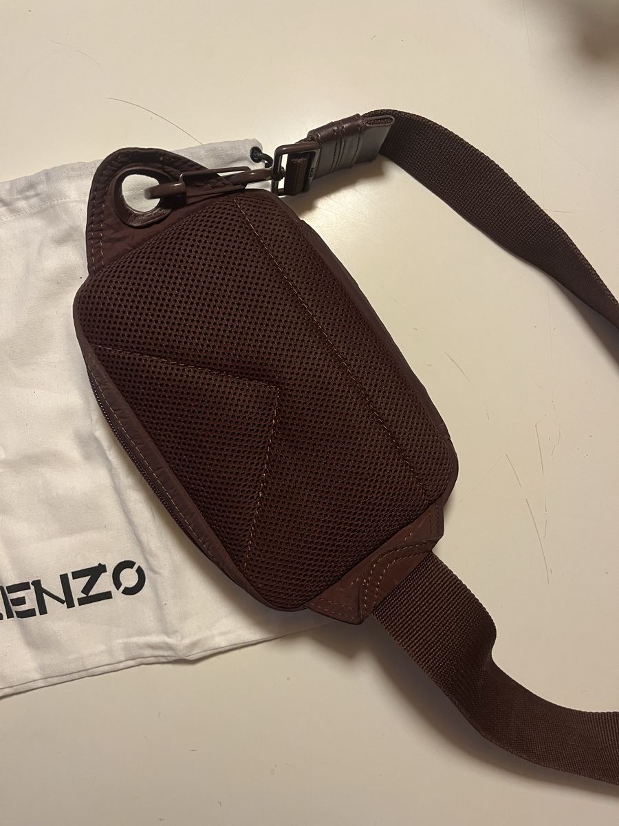 Kenzo Taschen: Bauchtasche Kenzo – Gebraucht aus Zürich von Benedikt. 2