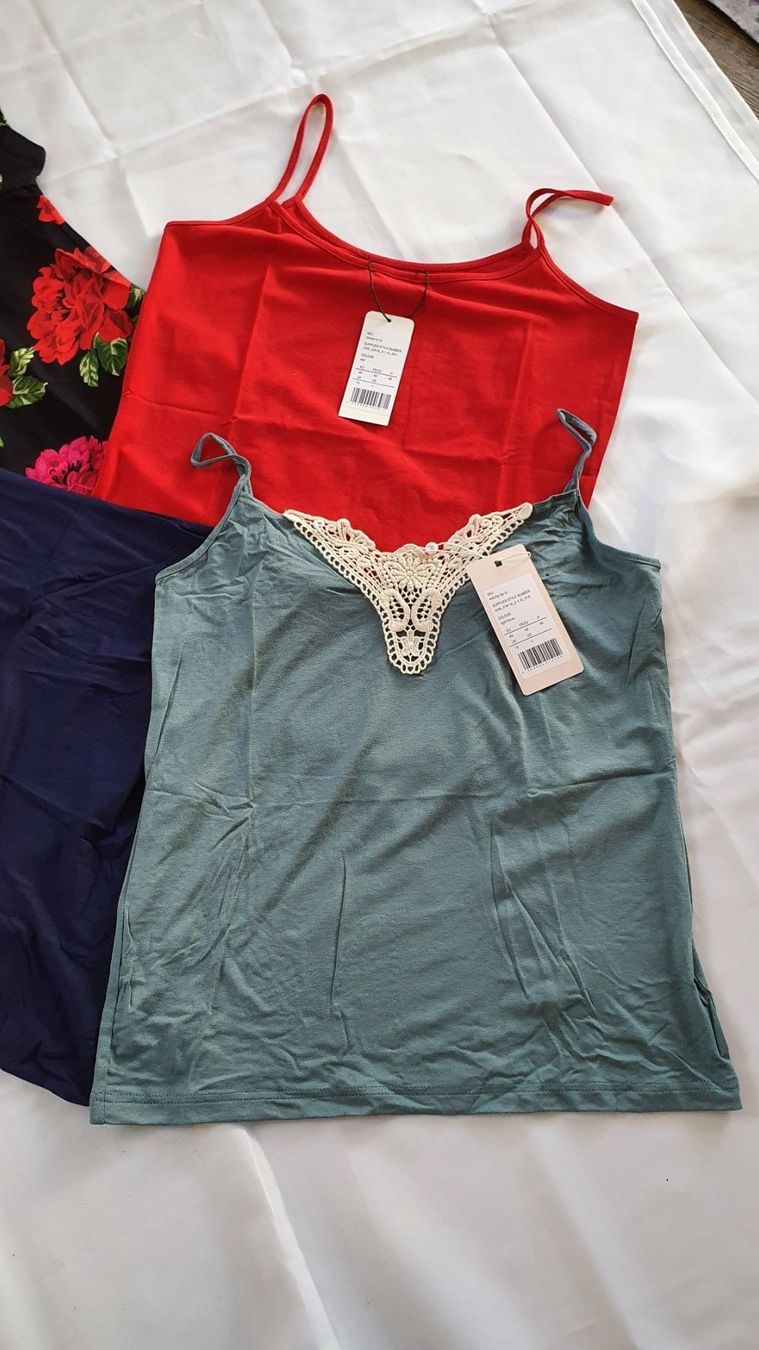Kleiderpakete: 4 neue shirts / Tops 40 – Neu (gemäss Beschreibung) aus Niederbuchsiten von klengyel 1