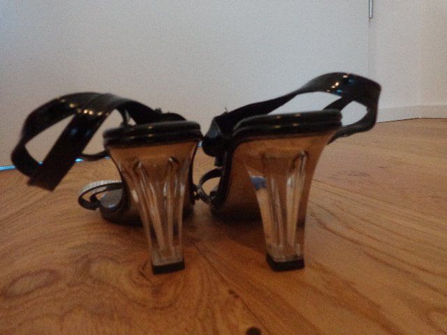 Scarpe da donna: 2 schwarze Sandalen mit transparentem Absatz – Nuovo (secondo la descrizione) da Büsingen venduto da aue_2mh6 2