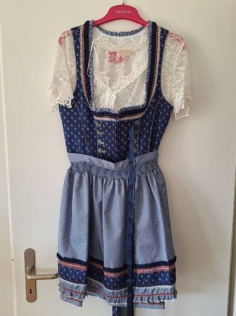 Dirndl mit Bluse von Krüger Grösse 42