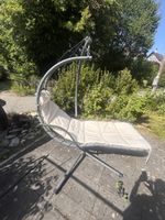 Gartenliege schwebend