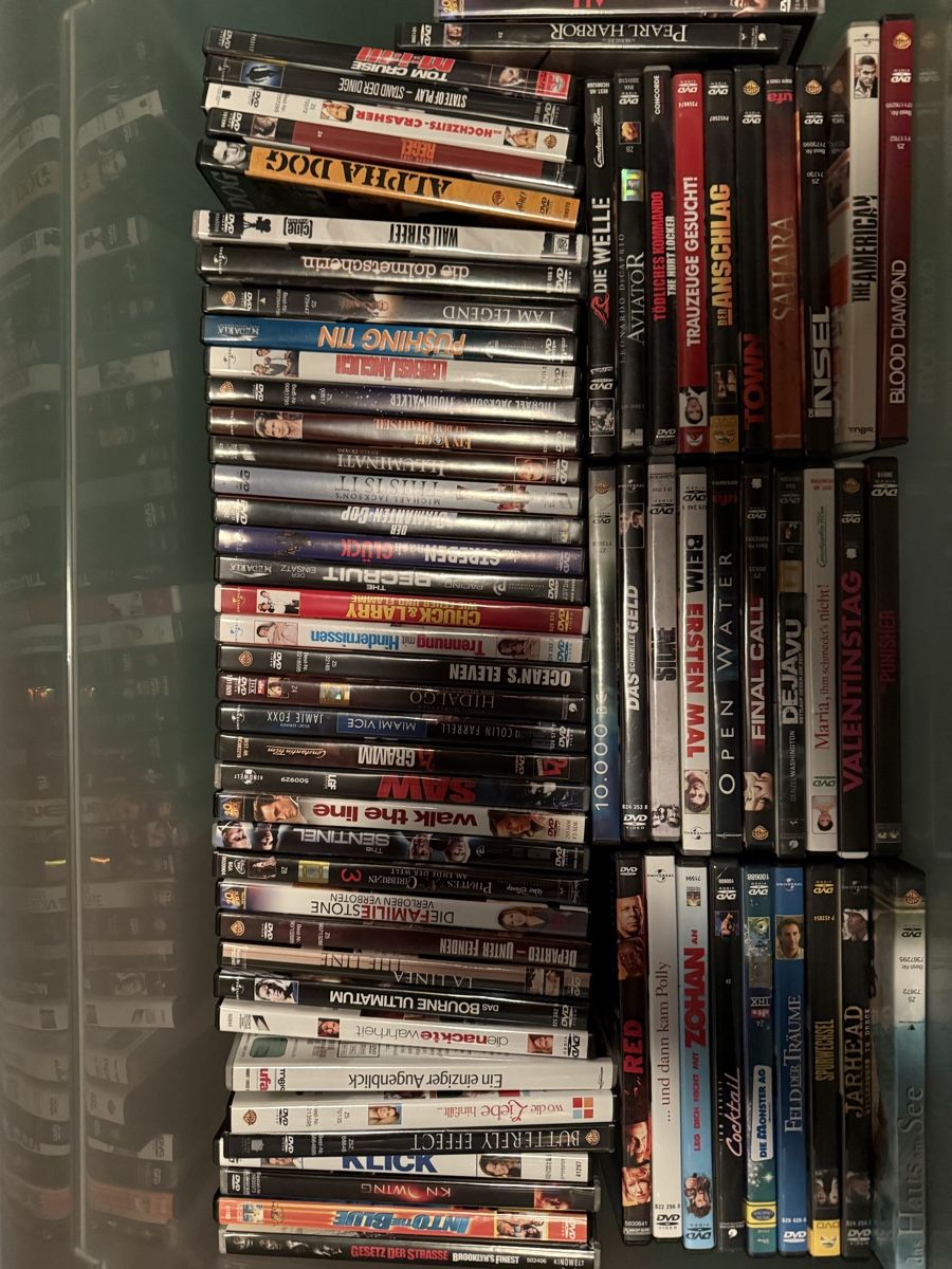 Tutti i DVDs: DVD Sammlung: ~ 130 Filme! – Usato da Ibach venduto da Irenei 2