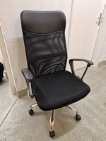 Bürostuhl, schwarz, höhenverstellbar, drehbar