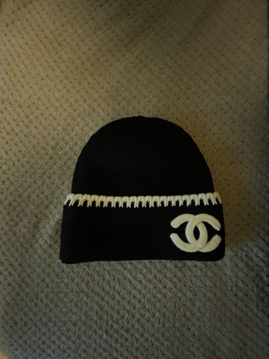 Chanel Hüte, Mützen & Caps: Chanel Mütze  – Neu (gemäss Beschreibung) aus Zug von kev_hd96