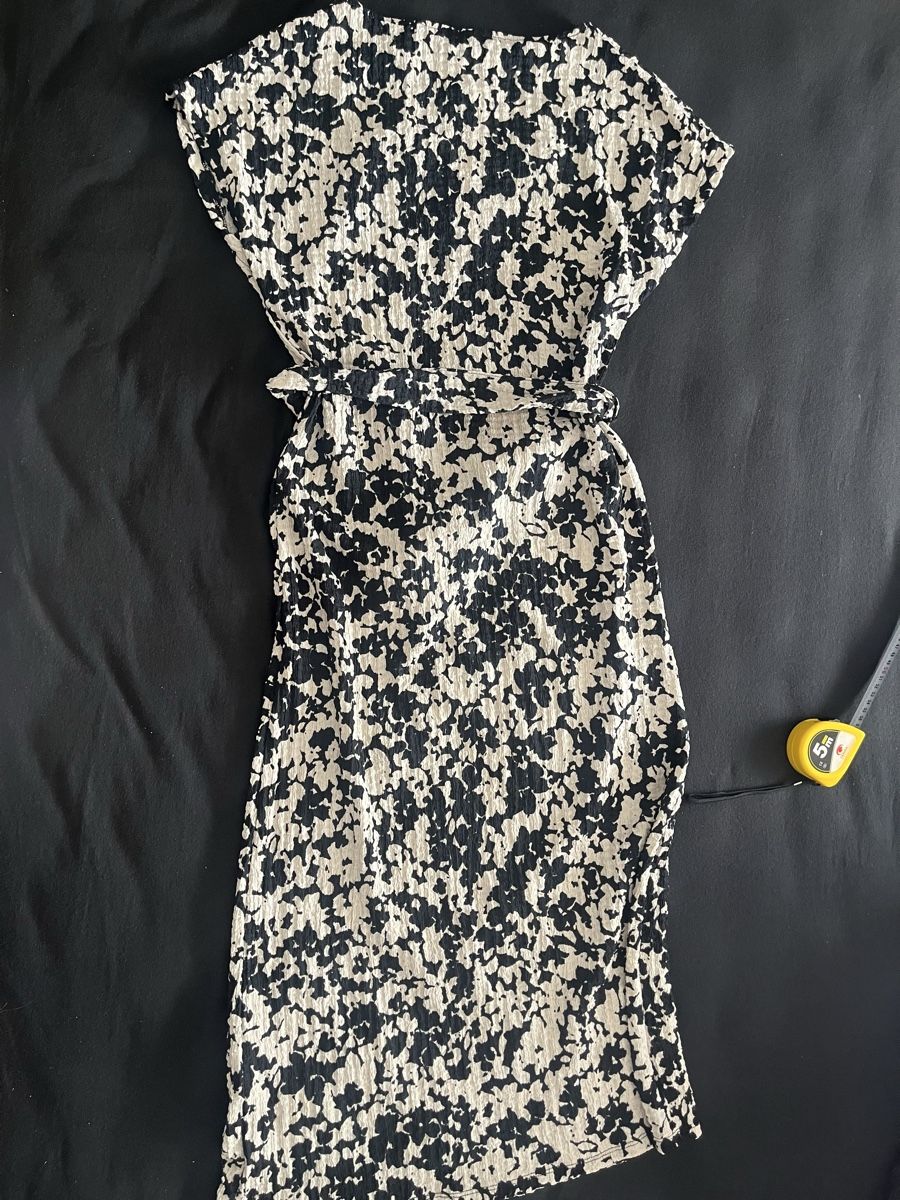 C&A Vestiti: Damen Kleid geblümt Grösse S neu – Nuovo (secondo la descrizione) da Olten venduto da sae_82z2 6