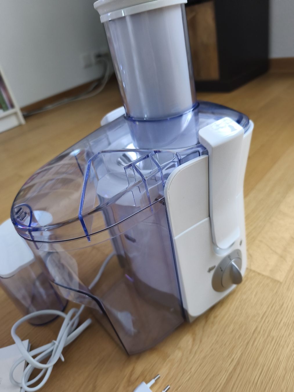 Philips Küchengeräte: Philips Entsafter – Gebraucht aus Näfels von ChocolateMuffin 4