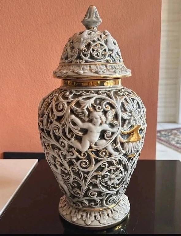 Vasi & Recipienti:  Grande Vaso con Coperchio Capodimonte  Mod. 3081 – Usato da Figino venduto da cla_b75f 4