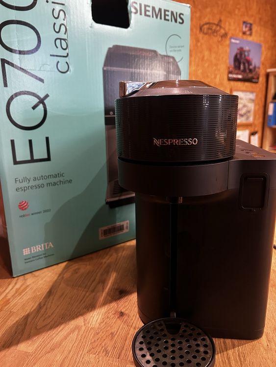 Machine à café Nespresso Vertuo en bon état de marche (Gebraucht) in ...