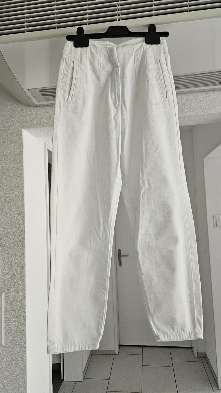 Jeans: weiße Jeans – Usato da Bülach venduto da Recherchieren 5
