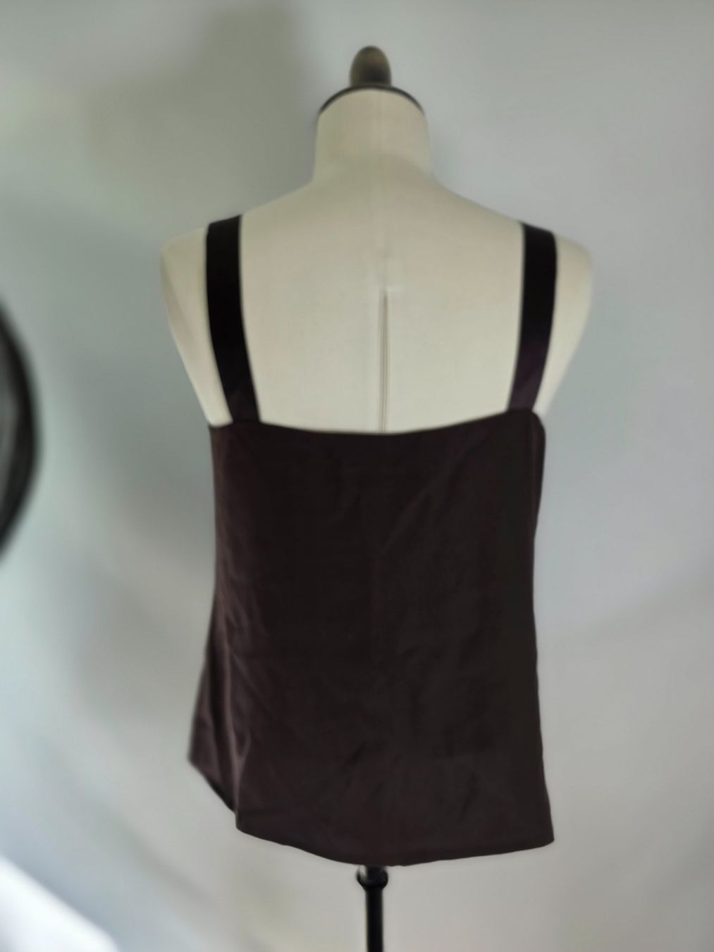 Michael Kors Top: Schokobraunes Seidentop Michael Kors – Nuovo (secondo la descrizione) da Zürich venduto da ANU-AnimalsNeedUs 4