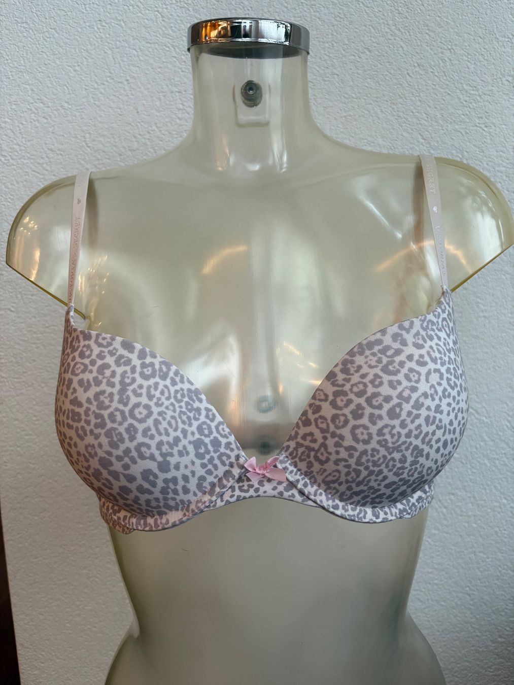 Victoria's Secret Altra biancheria intima: Victorias Secret TShirt-BH Set – Usato da Dietikon venduto da dragony89 5