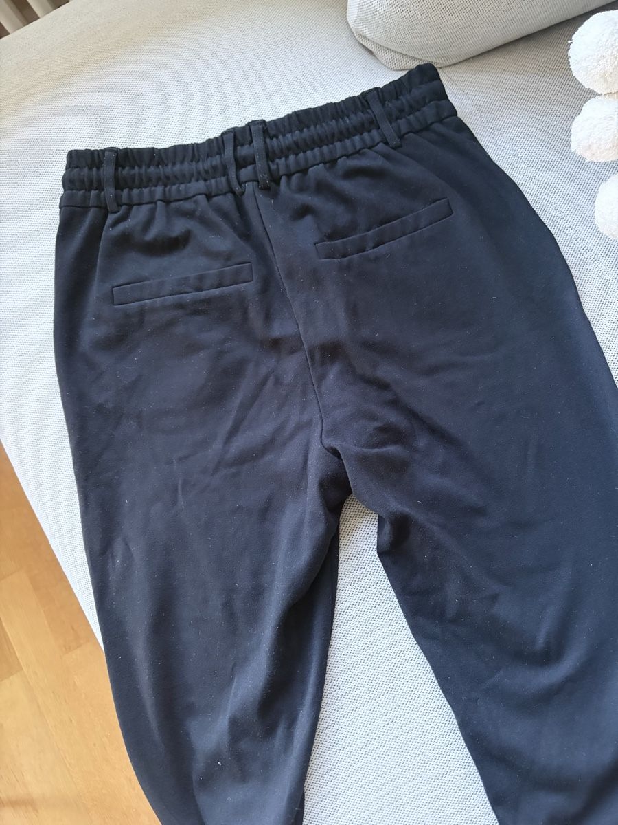 Only Pantalons: Stoffhose schwarz Only Gr. S – Neuf (Voir description) à Zürich par zucchetti13 3