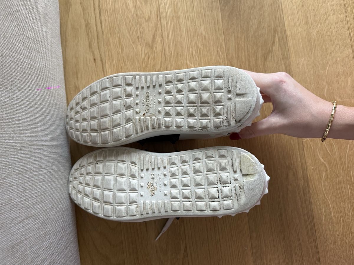 Valentino Herrenschuhe: Valentino Garavani Rockstud Sneakers – Gebraucht aus La Conversion von mar_yn7y 5