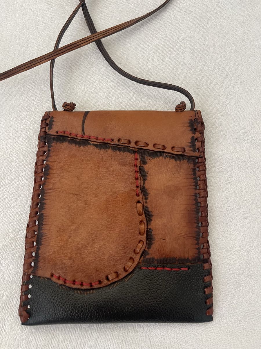 Borse & Zaini: Handtasche – Nuovo (secondo la descrizione) da Kaiseraugst venduto da muddy_fox 2