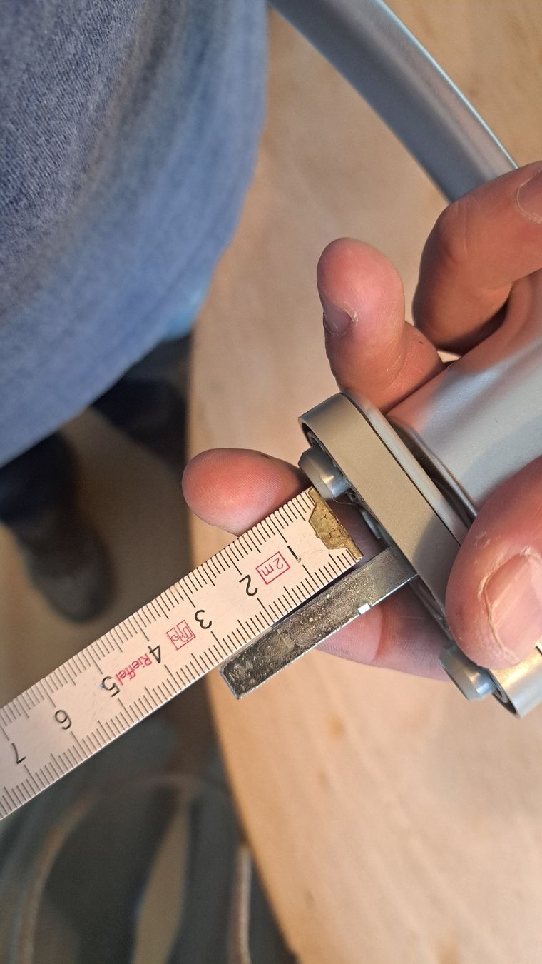 Finestre: Fenstergriffe abschliessbar 8 Stück – Usato da Rapperswil SG venduto da divadei 2