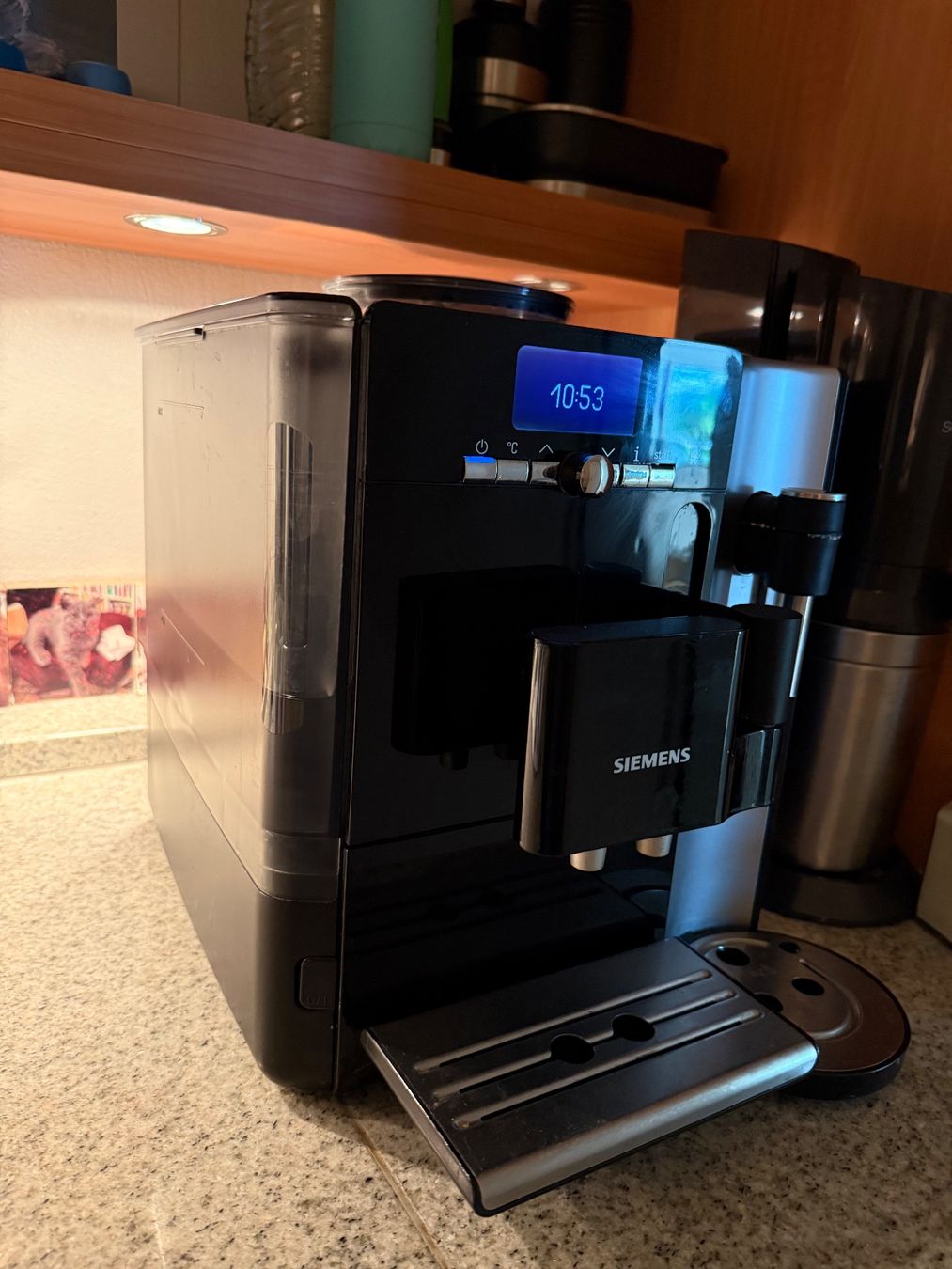 Siemens Macchine per caffè & Macchine per espresso: Siemens EQ7. Ideal für Bastler. – Usato da Jona venduto da Maisch.04 1