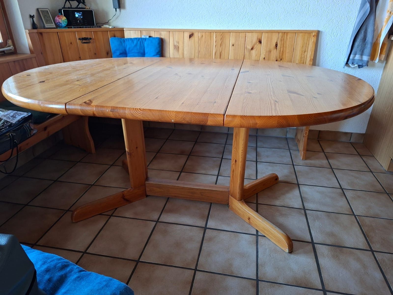 Tische: Esstisch Holz – Gebraucht aus Neuenegg von Cgost97