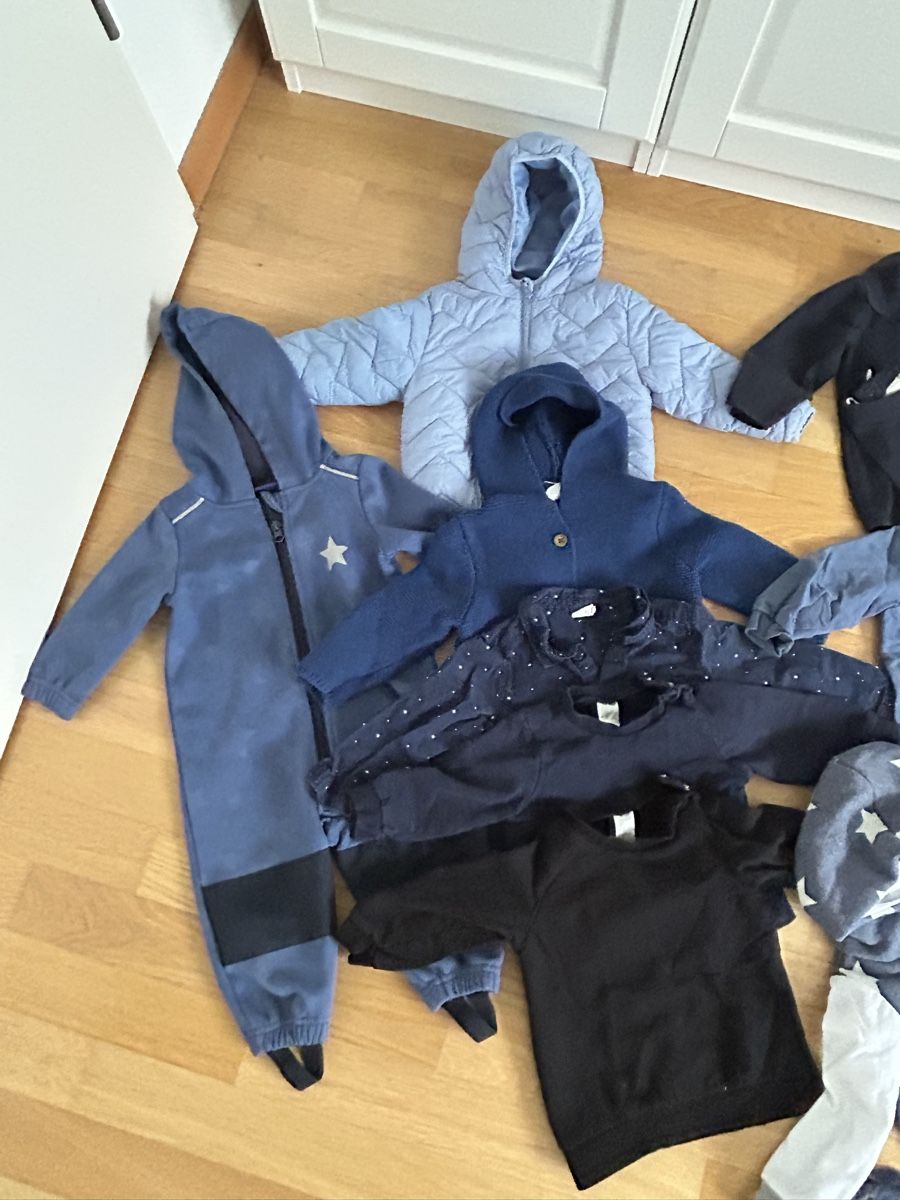 Lotti & Set di vestiti: Grosses Kleiderpaket Grösse 80 – Usato da Regensdorf venduto da Branca990 1