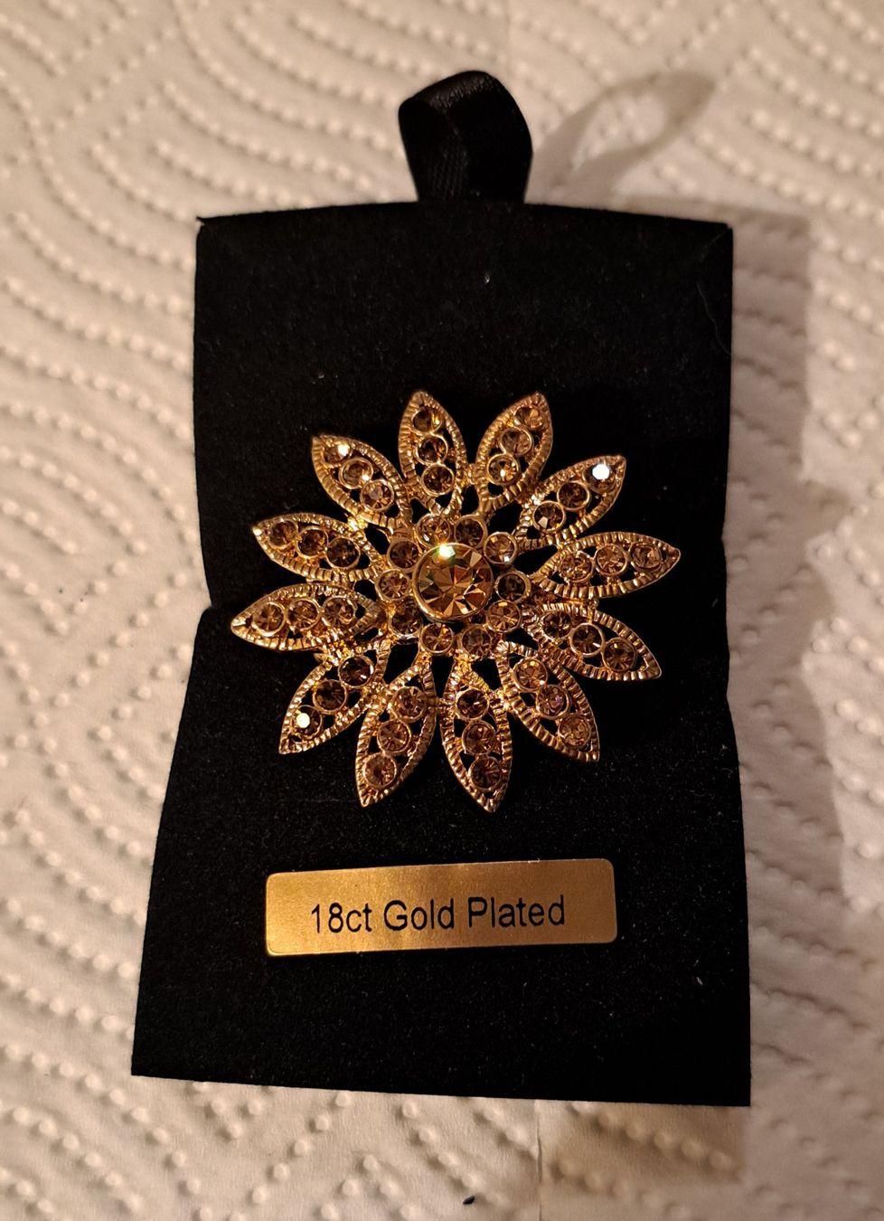 Broches & Aiguilles: Broche plaquer or – D'occasion à Biel/Bienne par raf_2yqq