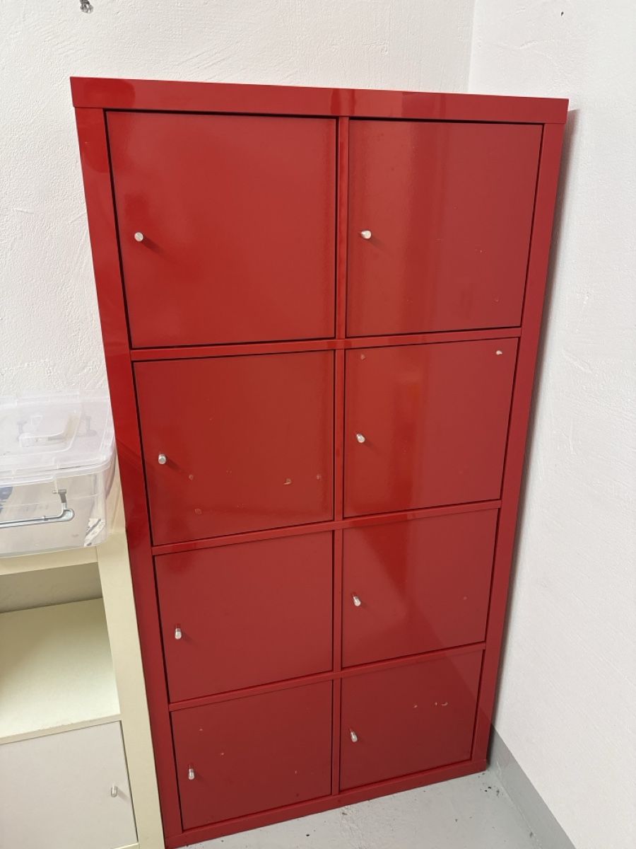 Schränke: Schrank mit Türen – Gebraucht aus Elfingen von pas_pk8n