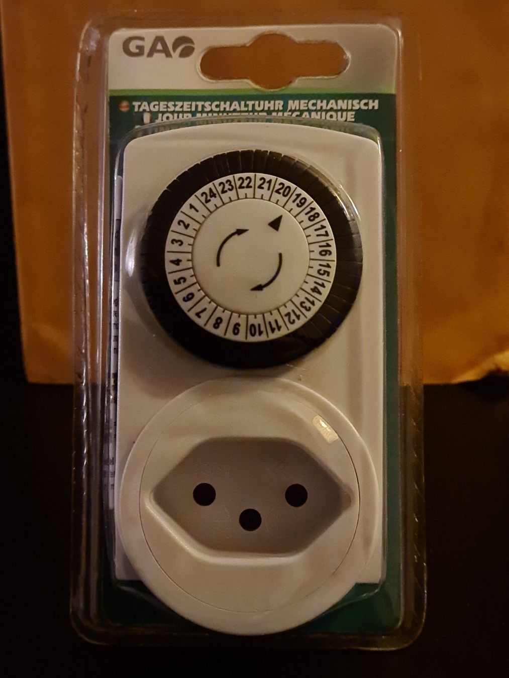 Elektronikbauteile: Mechanische Tageszeitschaltuhr – Neu und originalverpackt aus Erstfeld von Mario_boe0