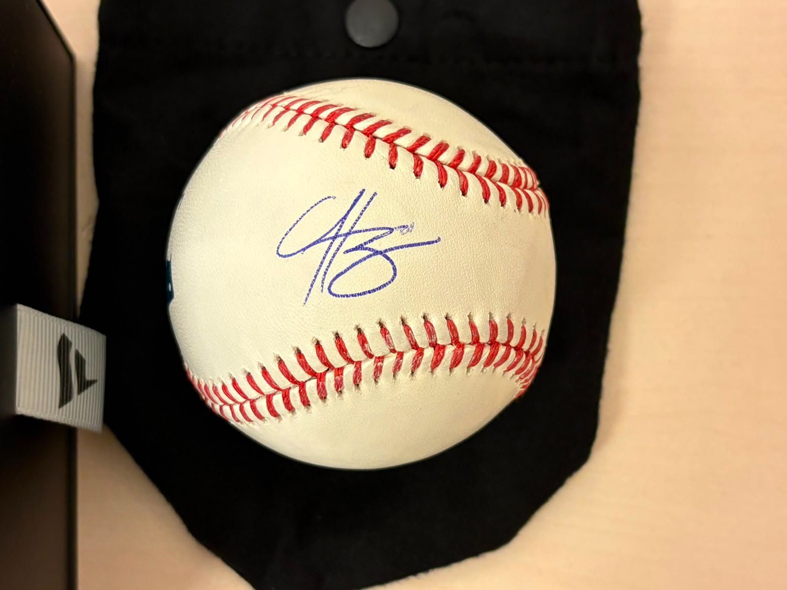 Ballons: Fanatics Under Wraps signed Ball Hunter Green & Nick Lodolo – Neuf avec emballage d'origine à St.Gallen par bue_x6yz 1