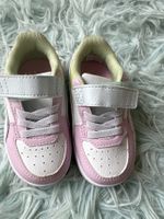 Puma Sneaker, Grösse 21wie neu, ideal für den Frühling